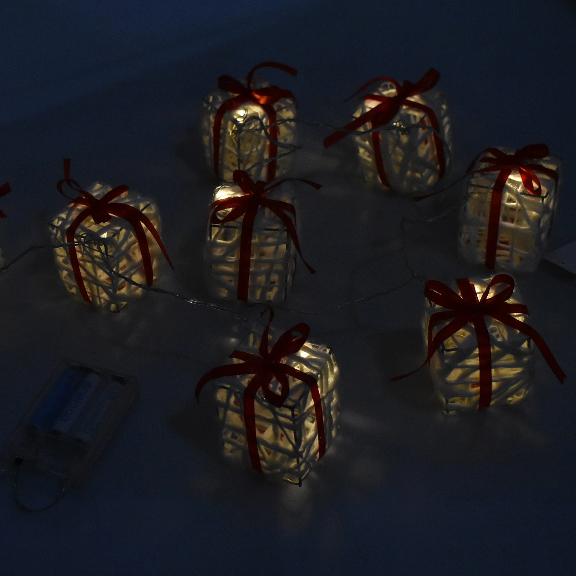 Christmas Presents String Light Garland, 4-Feet - Image 3
